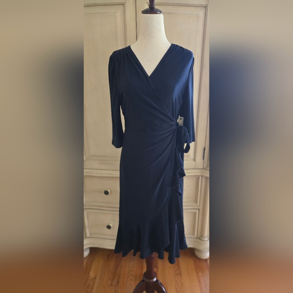 Elegant Navy Blue Wrap Dress